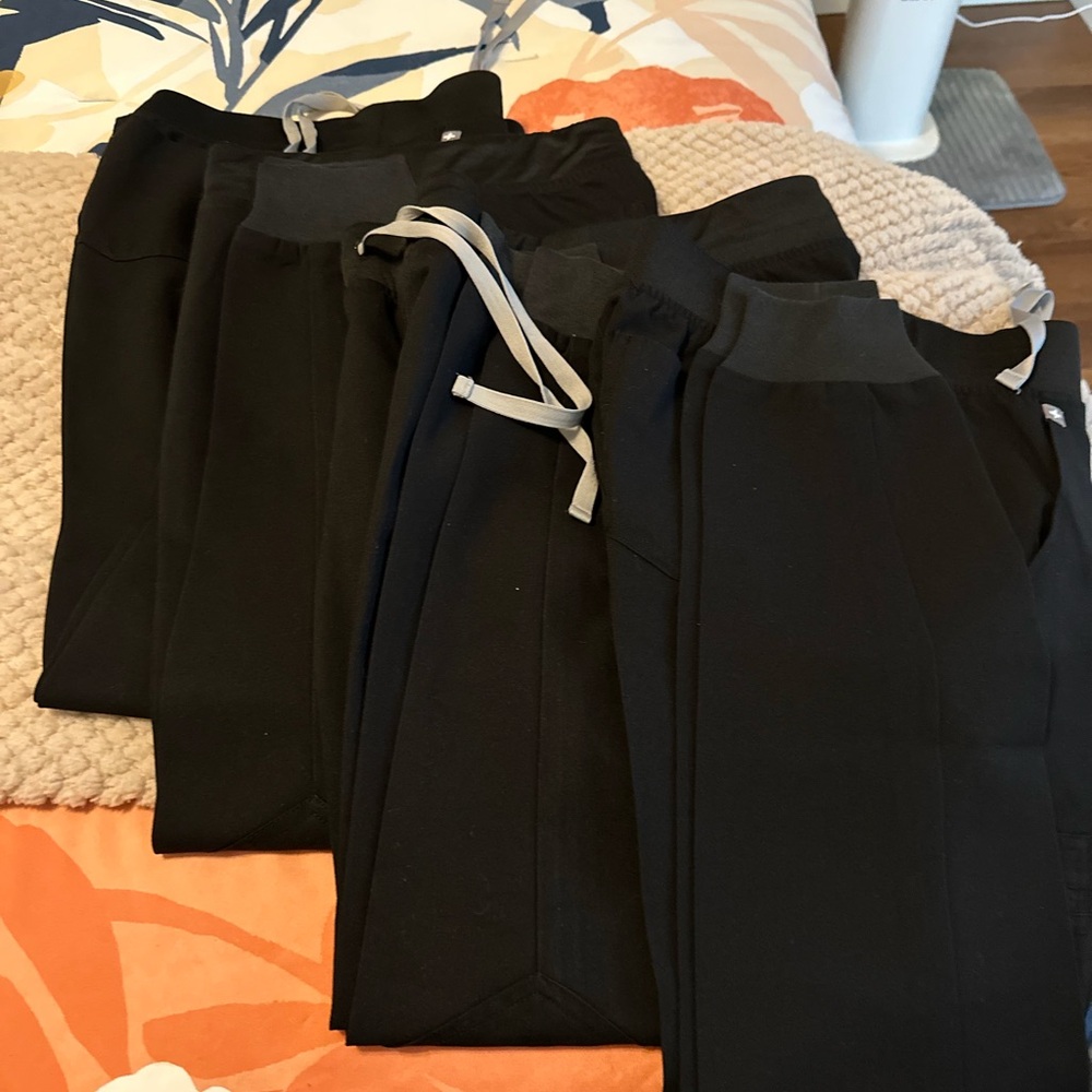 Figs Black Jogger Pants